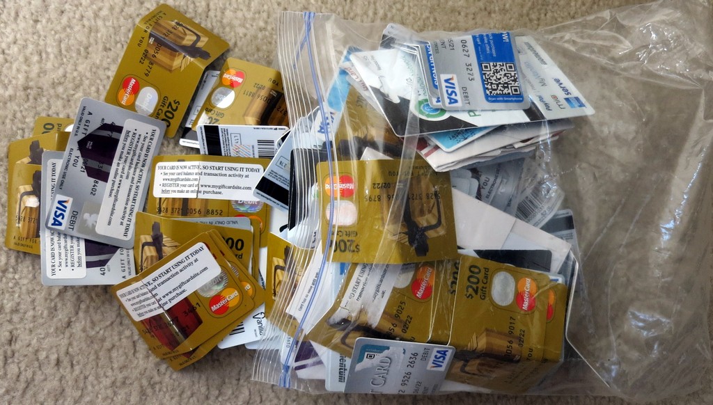 Heading To The Market? Gift Card Deals From Kroger & Safeway