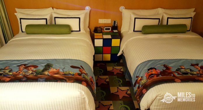 hotel toy story disney