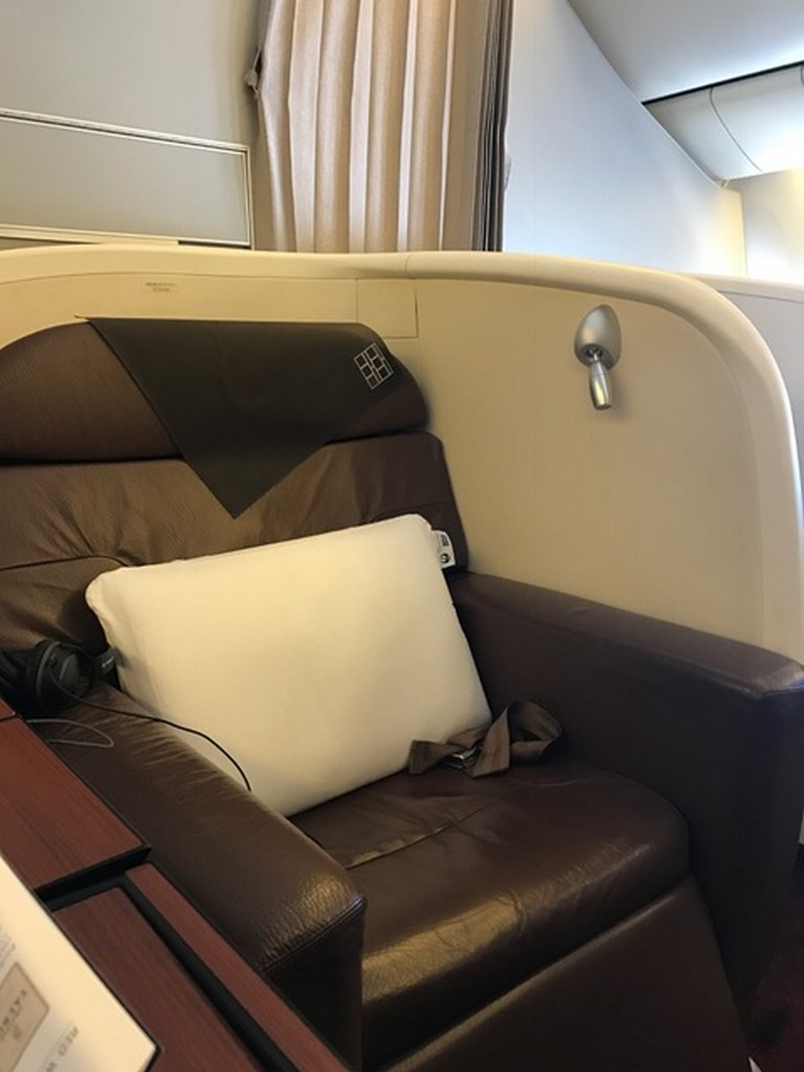 Japan Airlines 777 300er First Class Review Miles To Memories