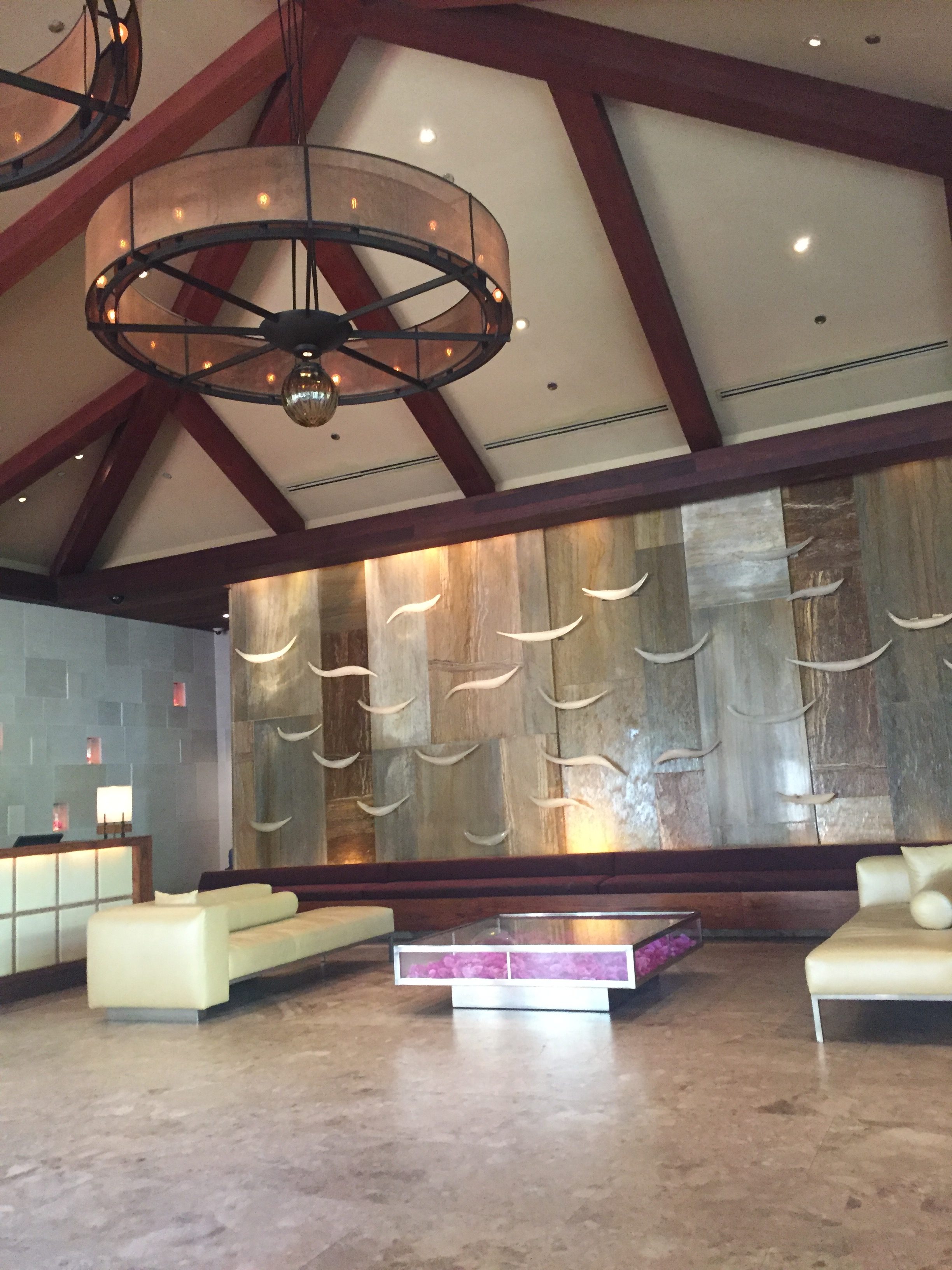 Review The Cove Atlantis, Autograph Collection Hotels. Marriott Category 9