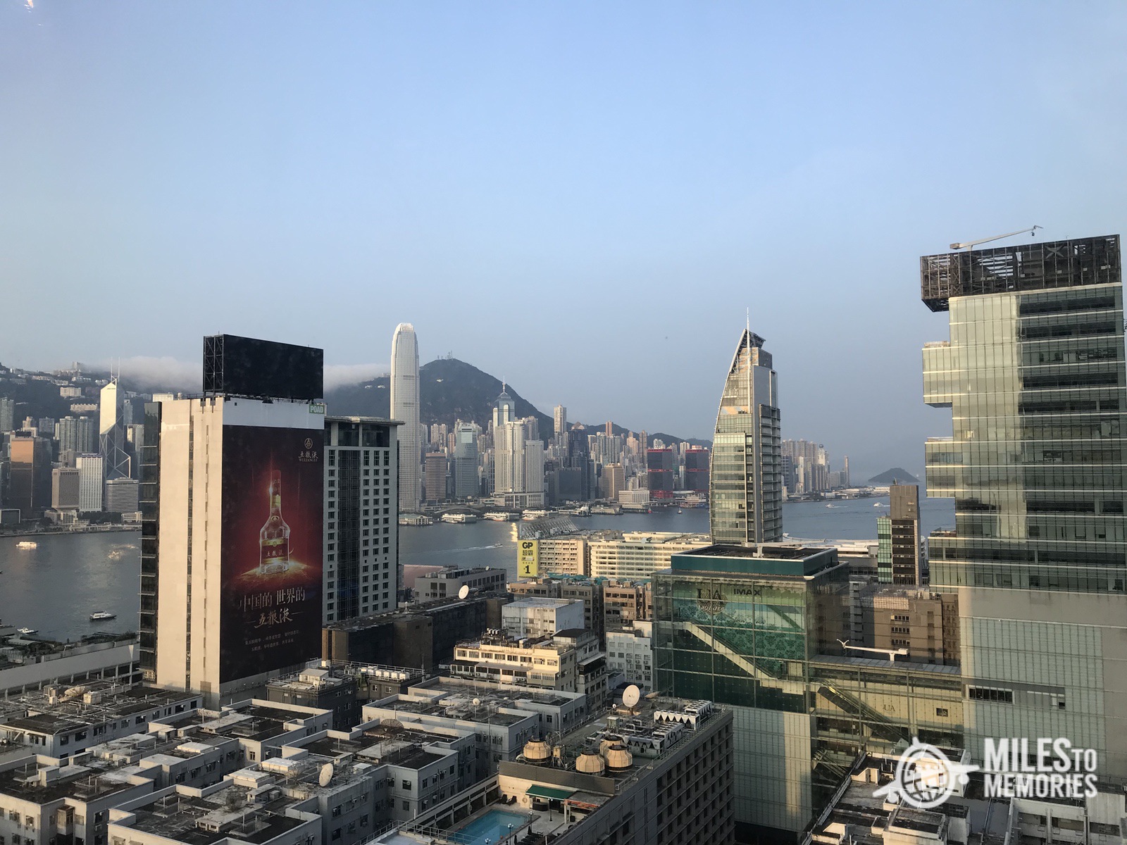 Hong Kong Bans All Tourist Arrivals