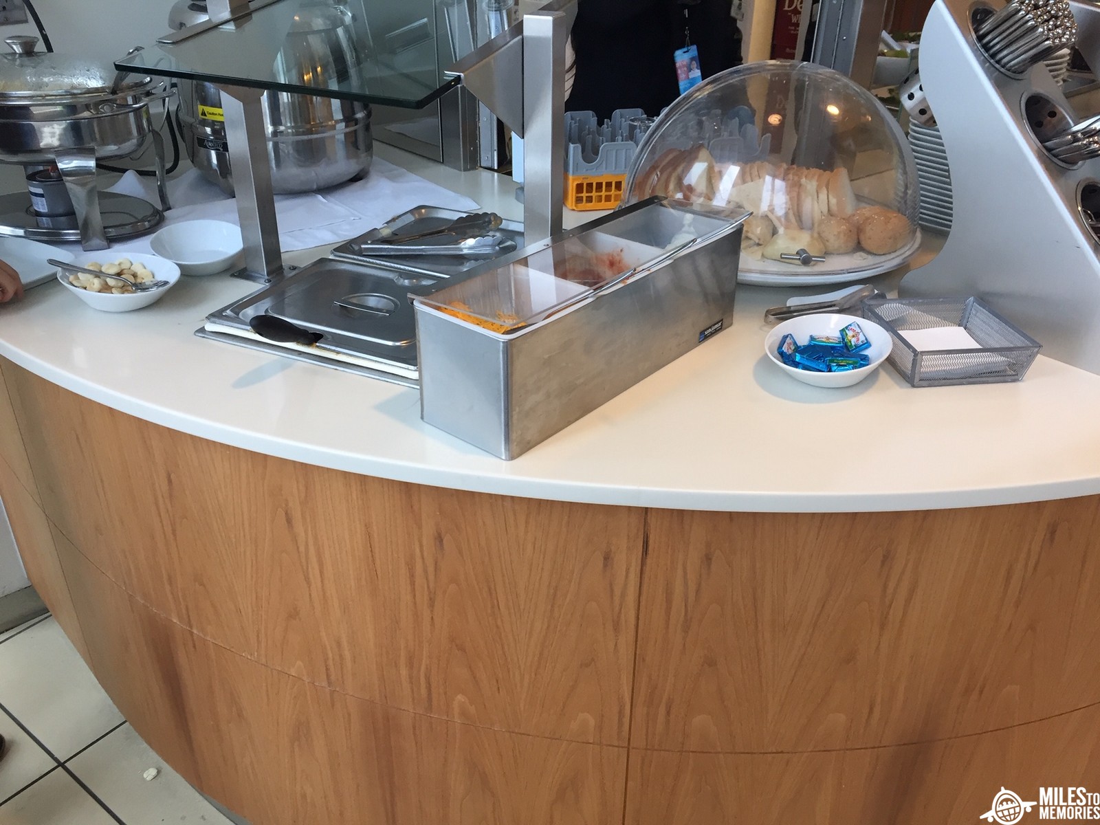 DTW Lufthansa Business Lounge Review Detroit Metro North Terminal