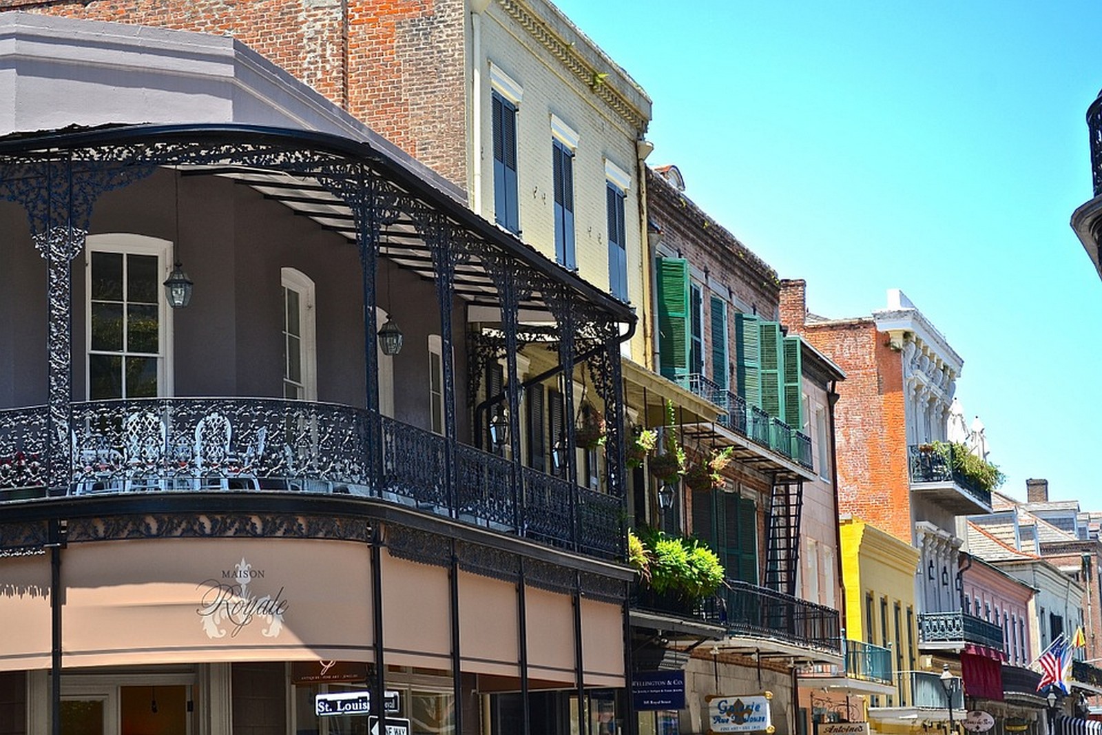 Take a family trip to New Orleans using Membership Rewards points