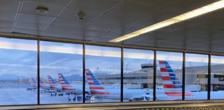 Earn Bonus Miles with Targeted AAdvantage Promotion a window with airplanes in it