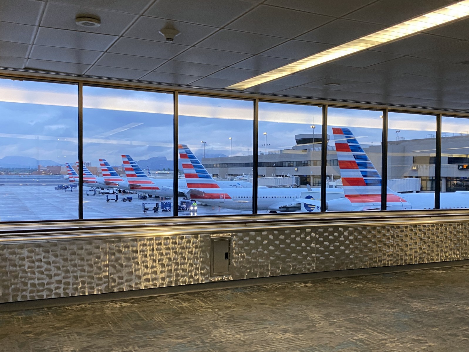 How to get priority boarding with American Airlines AA