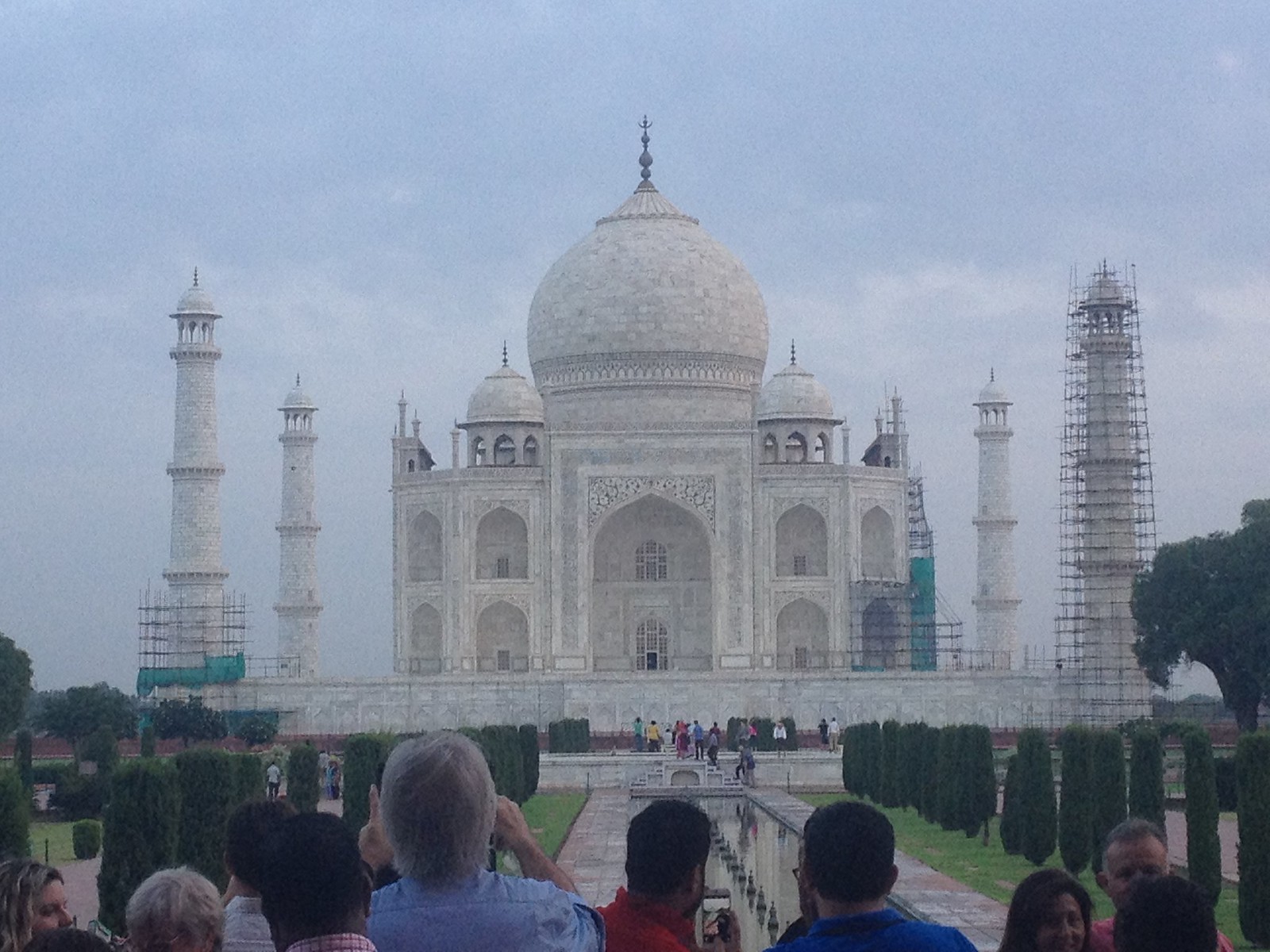 Use miles and points for free flights to the Taj Mahal.