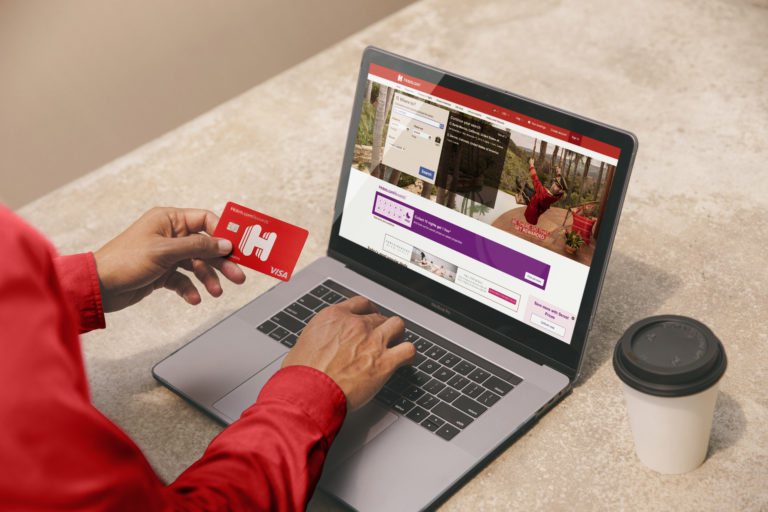 Hotels.com Rewards Visa Card, Get a Free Night - Miles to Memories