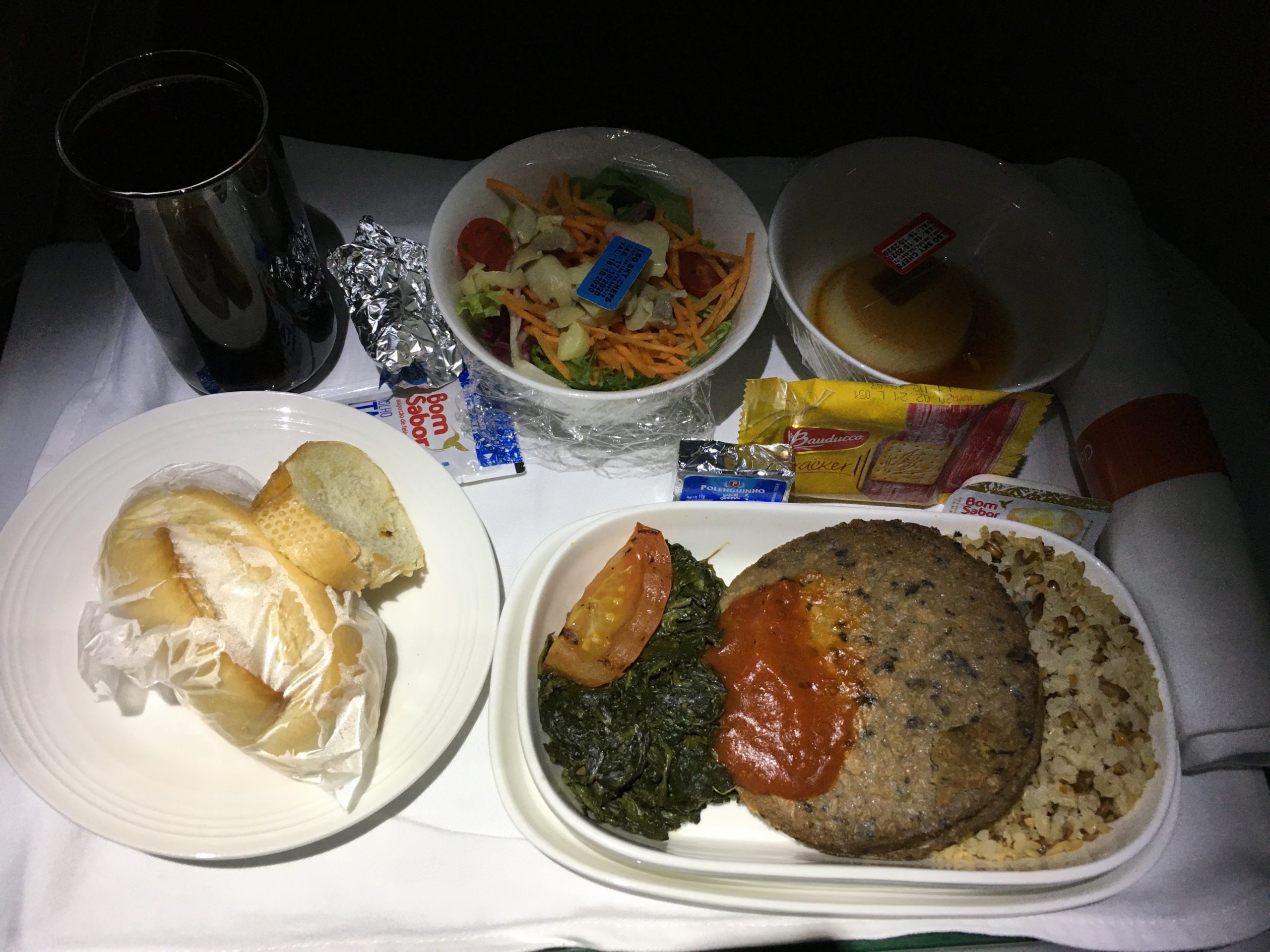 Semi-vegan business class meal - a bit disappointing