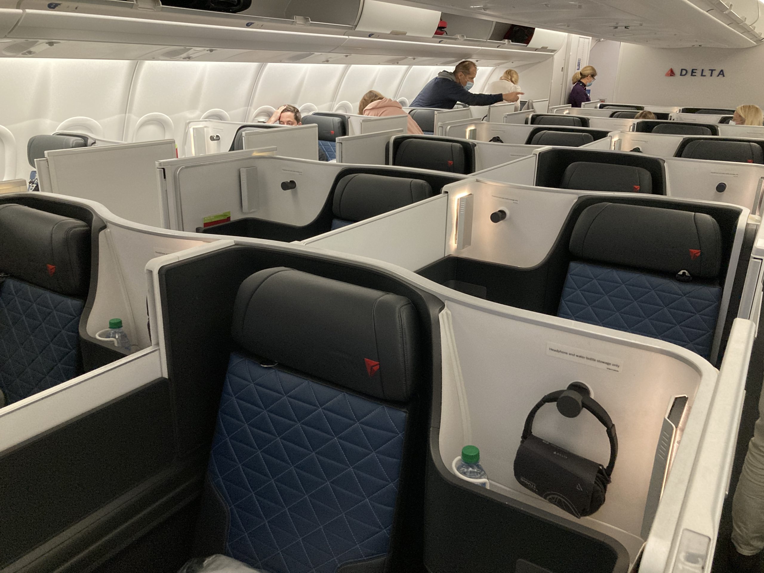 Review: Delta One Suites A330neo JFK-AMS