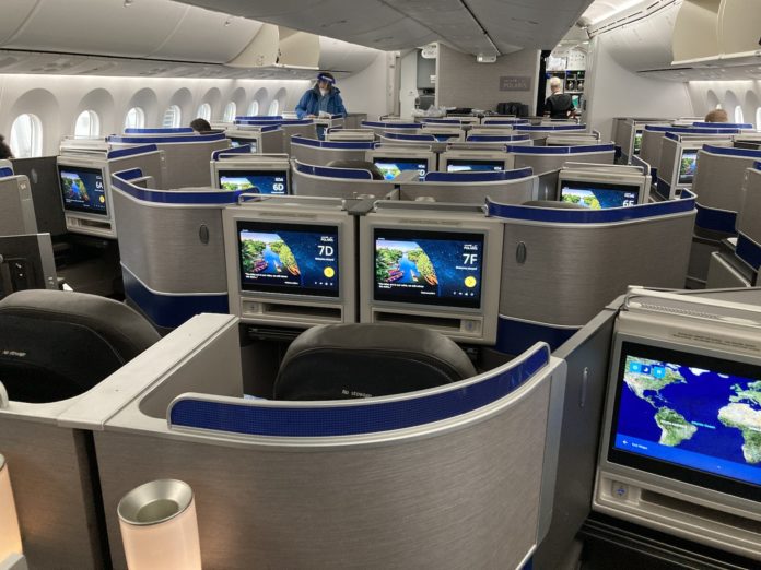 United Polaris Business Class Review: 787-10 Dreamliner FRA to EWR