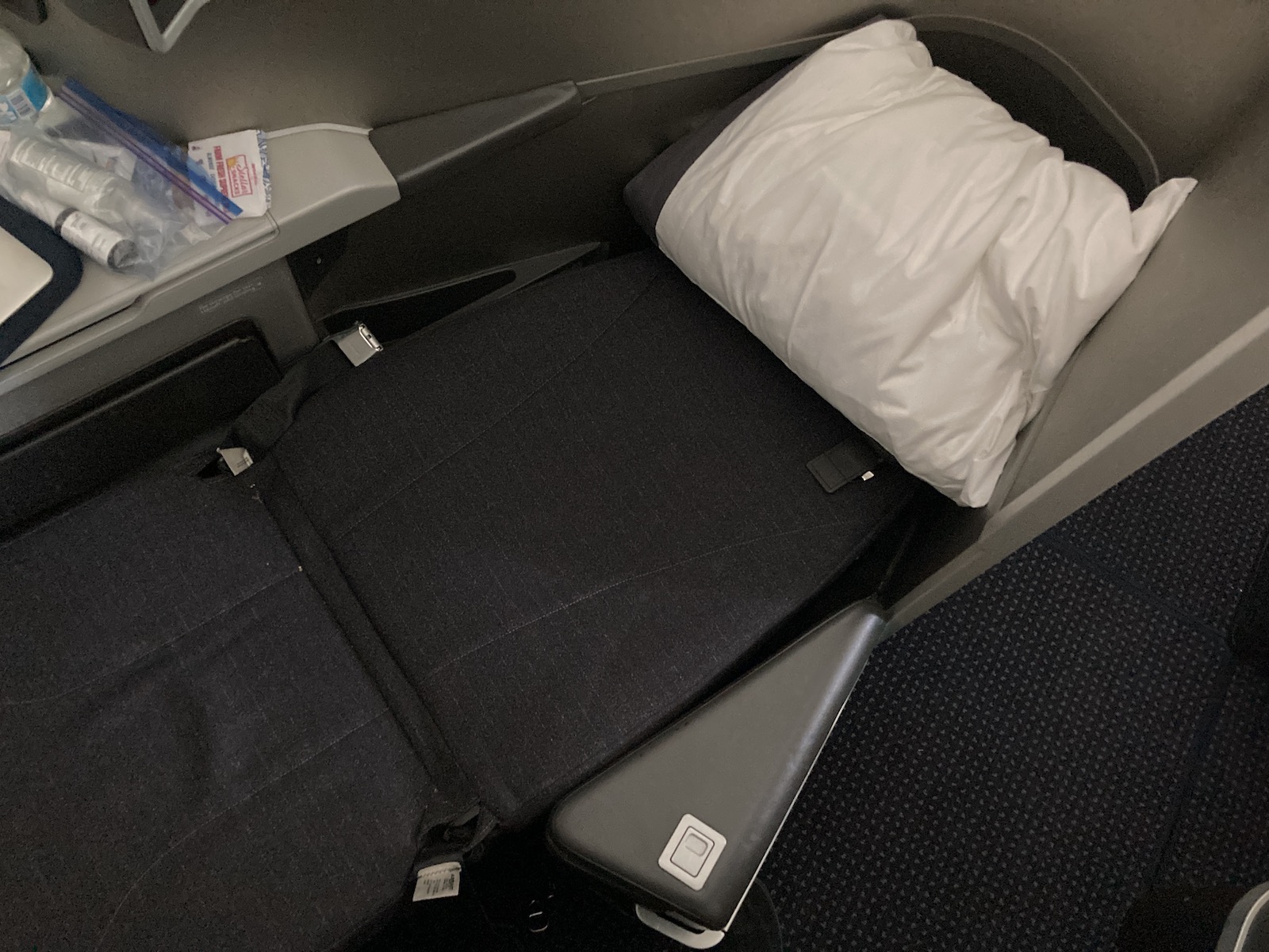 American Airlines Business Class Review: 787 Flagship Business MIA-GIG