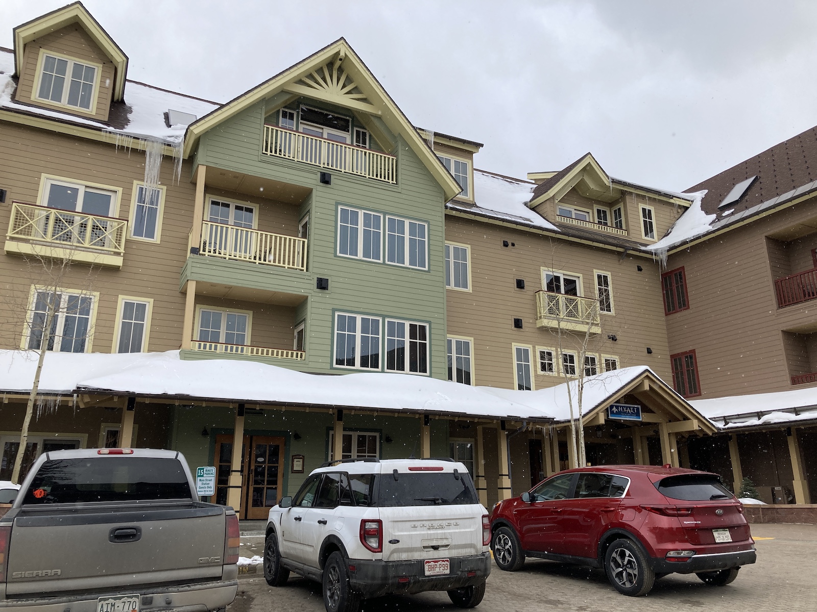 Hyatt Residence Club Breckenridge Review - Ski Resort Meets Apartments
