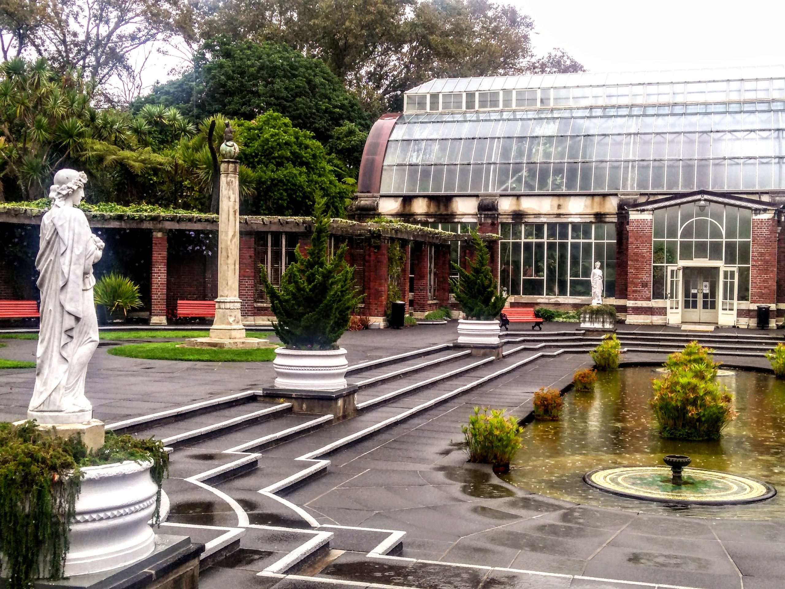 Photo from outside entrance to Auckland New Zealand Wintergardens