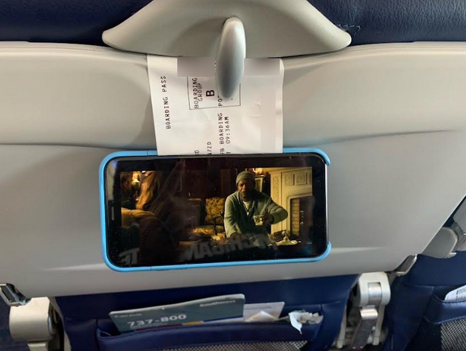 Cell Phone Holder Airline Hack