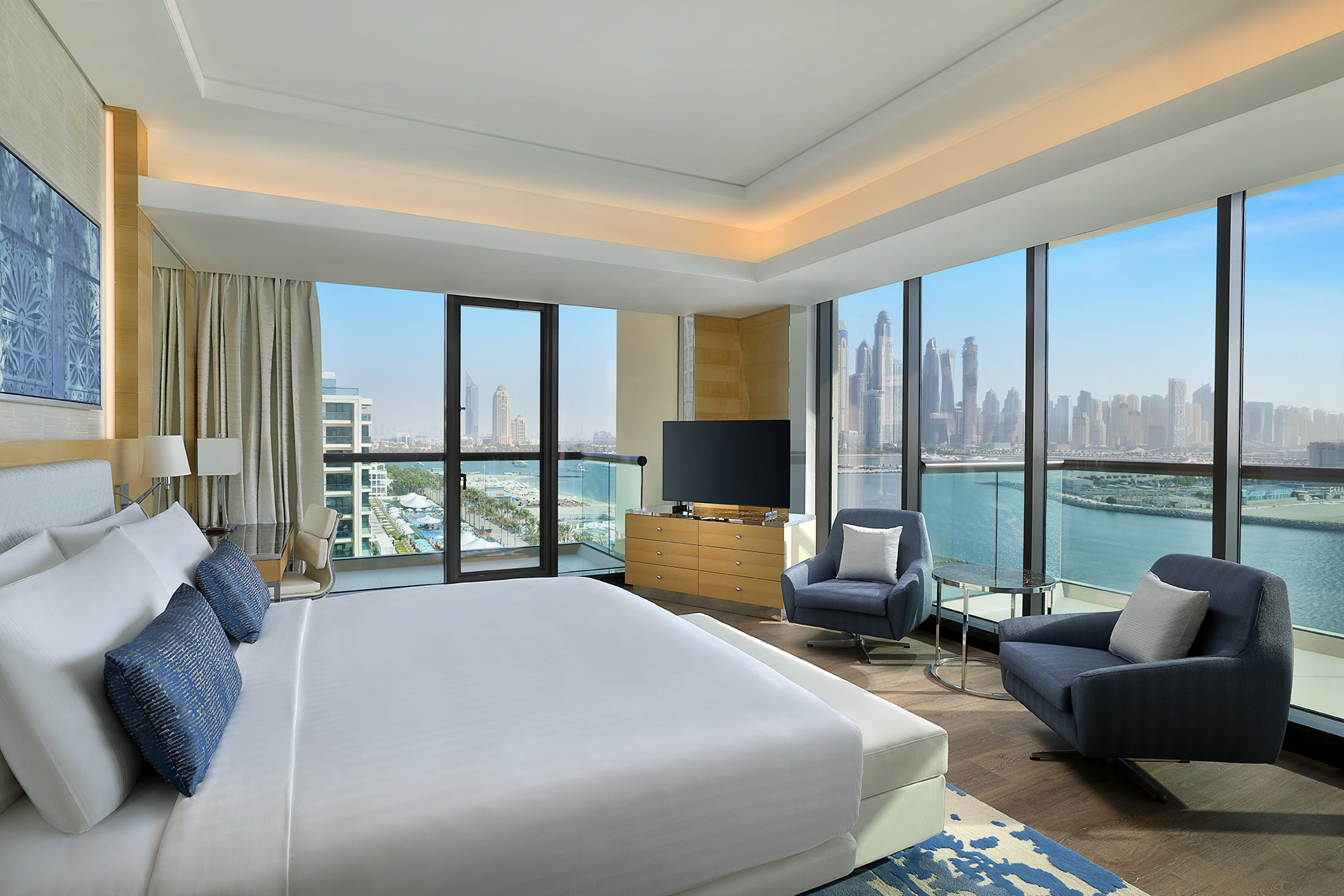Marriott Resort Palm Jumeirah Opens in Dubai's Palm Island