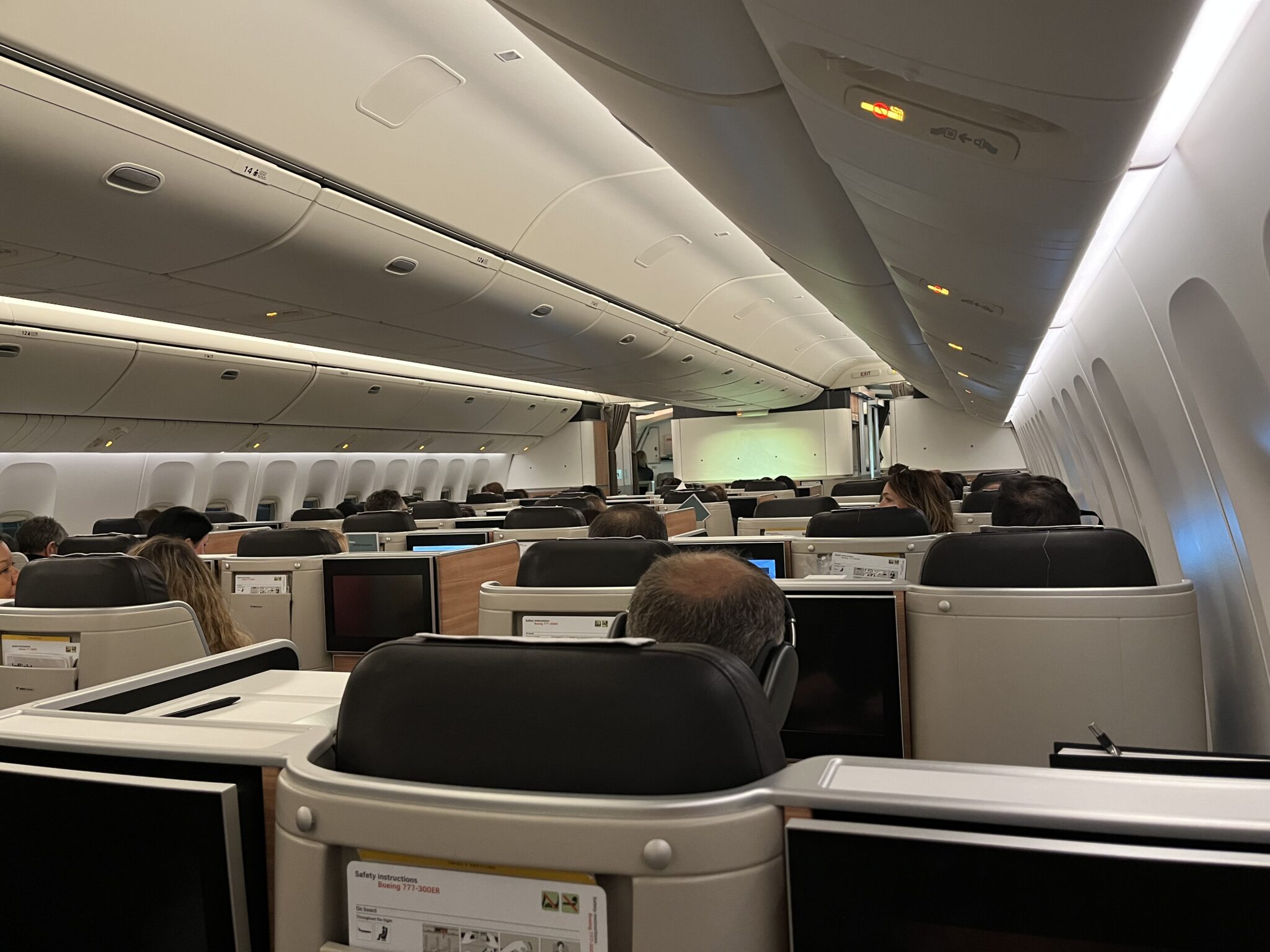 swiss airlines travel classes