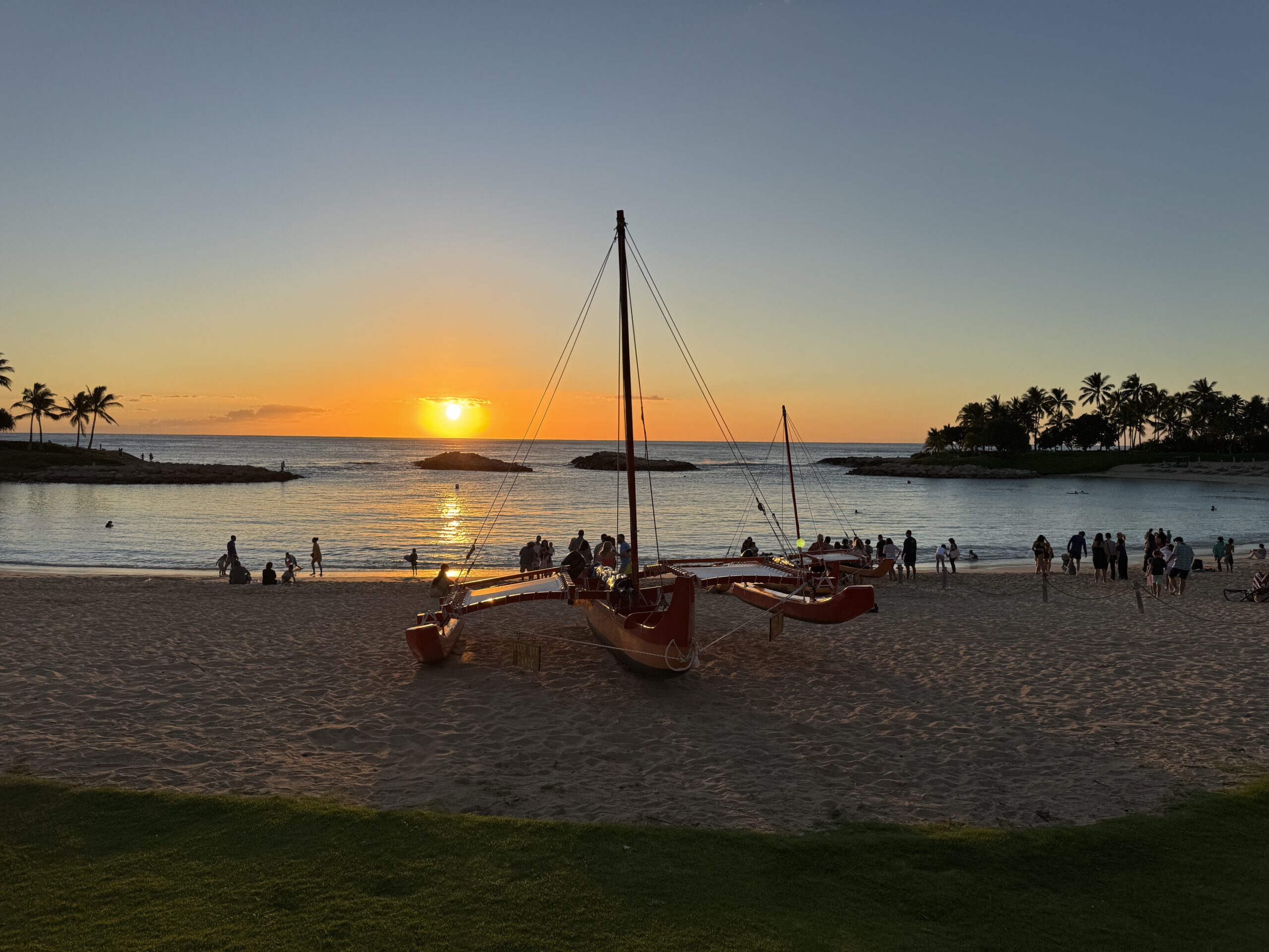 Hawaii for “Free”! – Disney’s Aulani, Hyatt Regency Waikiki Issues, North Shore, Pearl Harbor & More