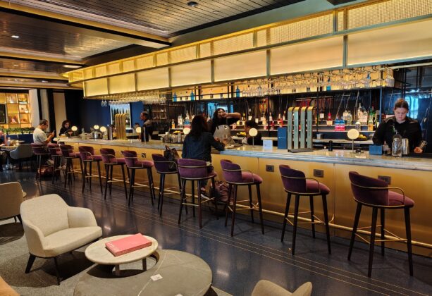 Philadelphia Airport Lounge