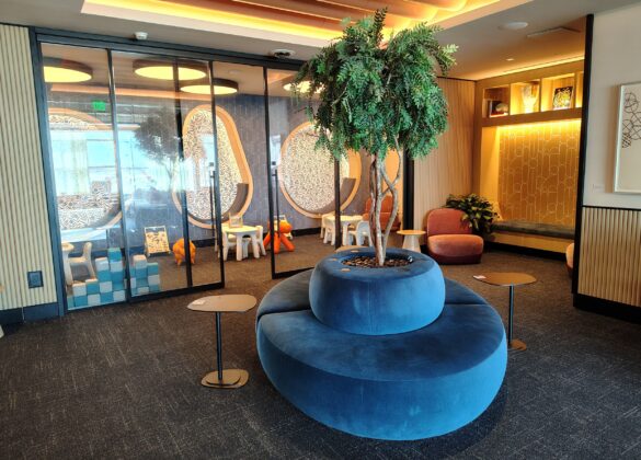 Philadelphia Airport Lounge