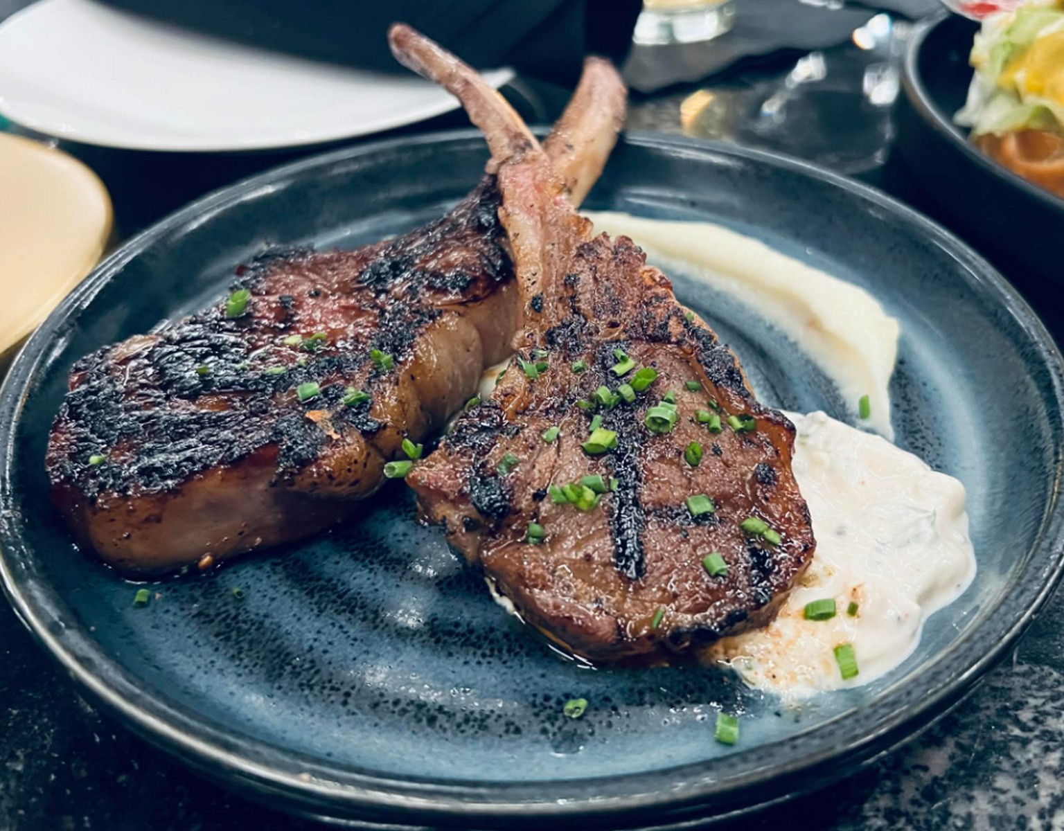 Using Hilton Quarterly Credits