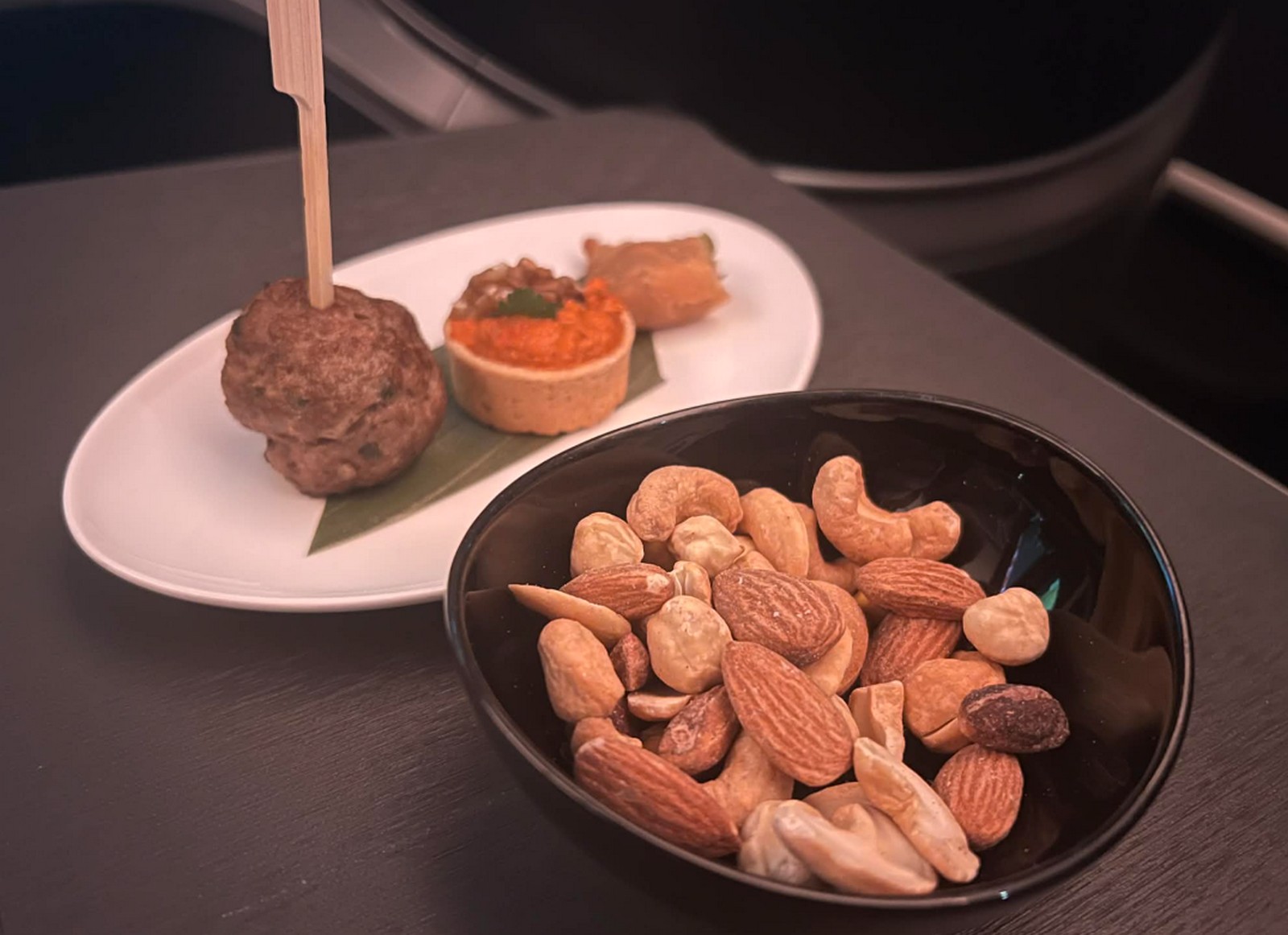 Detroit to Istanbul Business Class Flight Review