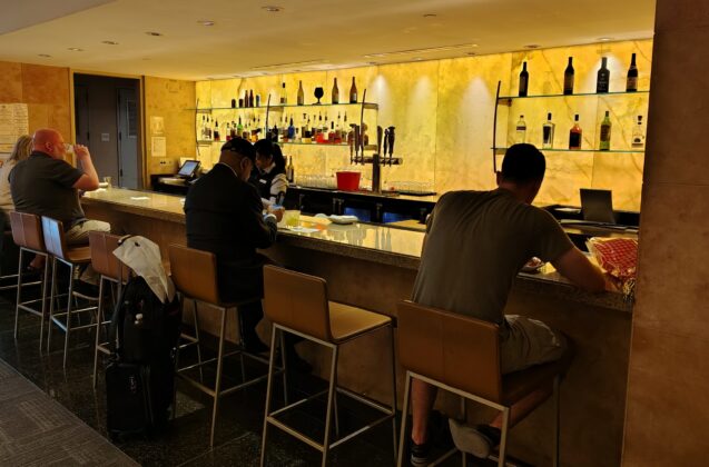 Admirals Club DFW